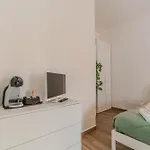 Loft Corso Trieste Free Parking & Kitchen Case de vacanță *