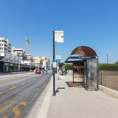 Loft Corso Trieste Free Parking & Kitchen Vakantiehuis Bari