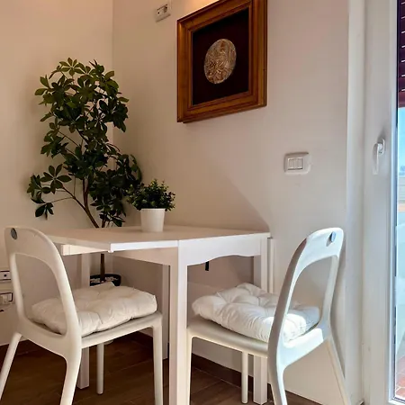 Loft Corso Trieste Free Parking & Kitchen * Bari