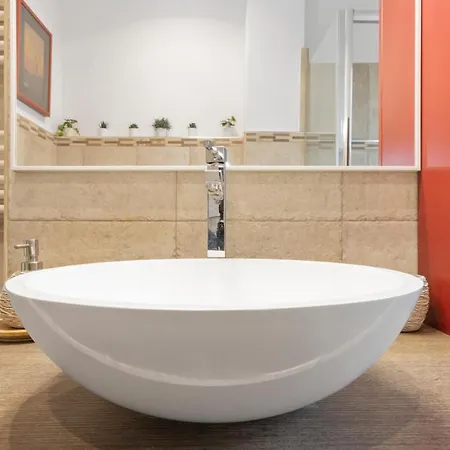 Loft Corso Trieste Free Parking & Kitchen Μπάρι