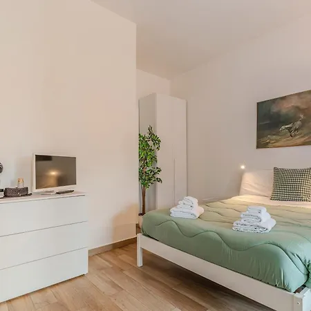 Loft Corso Trieste Free Parking & Kitchen *